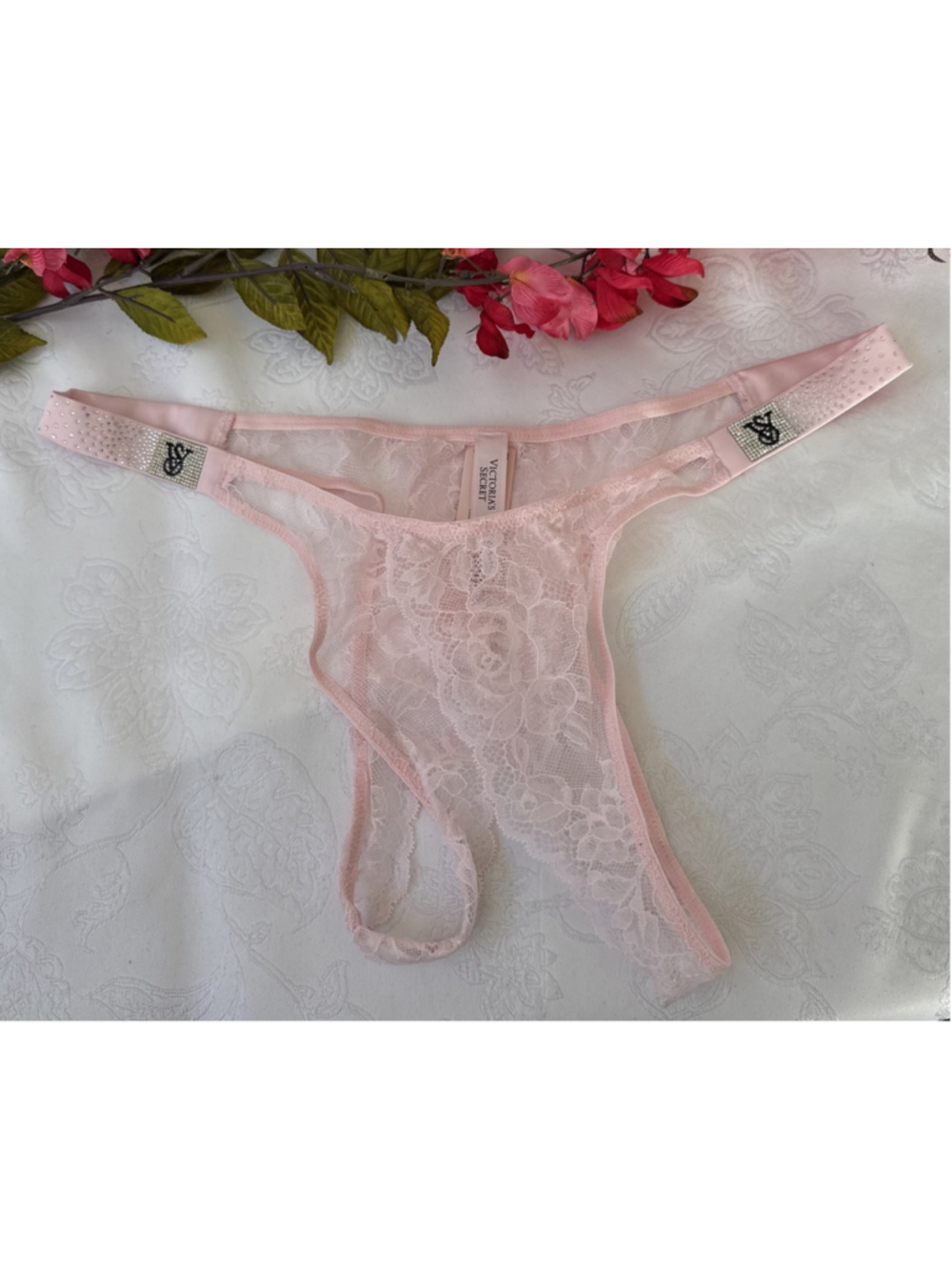 VICTORIA'S SECRET L VERY SEXY RHINESTONE LACE OPEN BOTTOM BRAZILIAN PANTIES NWT